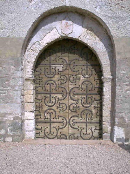 Porte de l'église de Chapaize